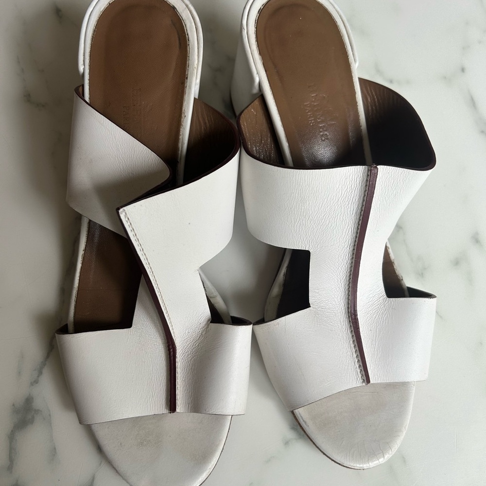 Hermes White Leather Women's Sandals